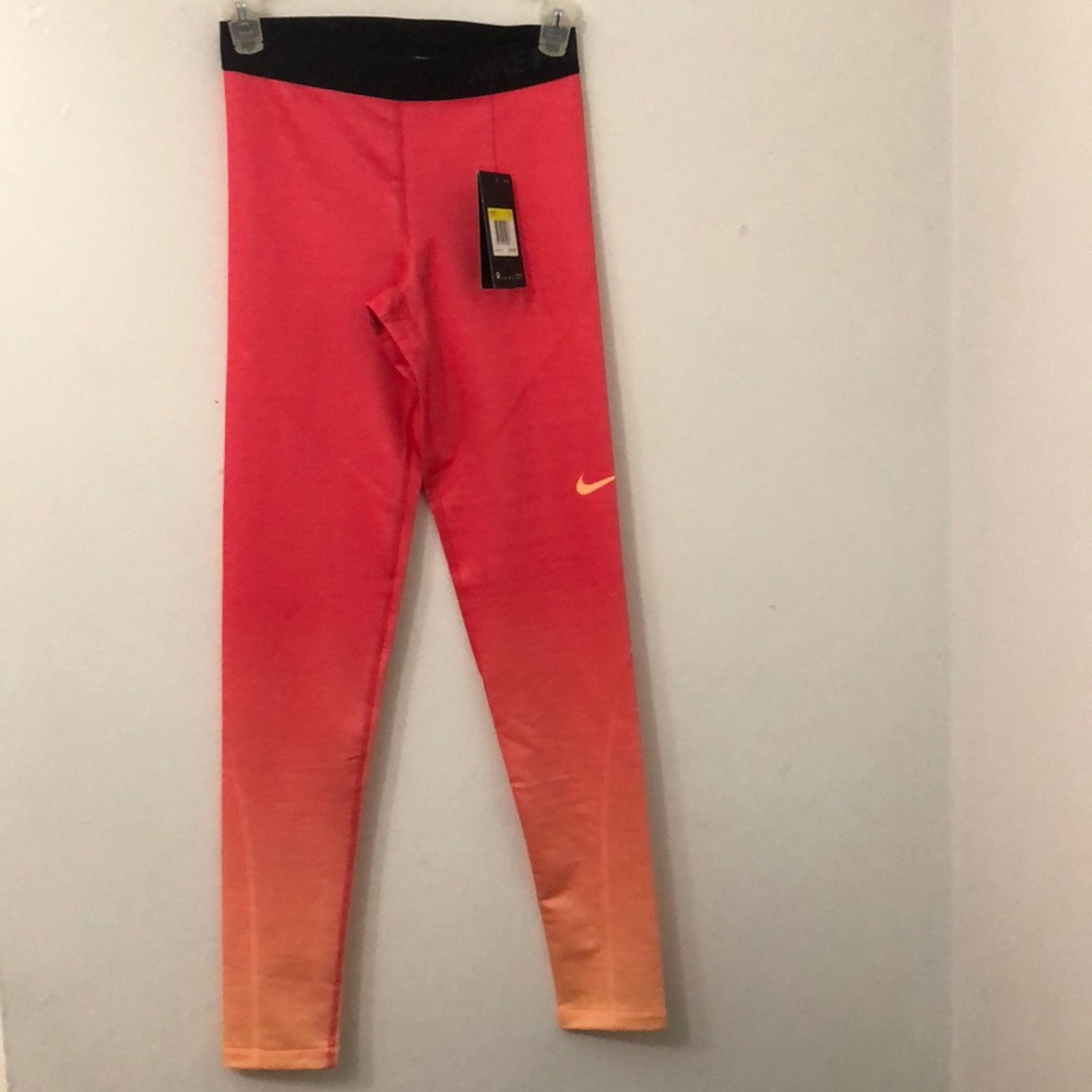 Brand new Nike Leggings